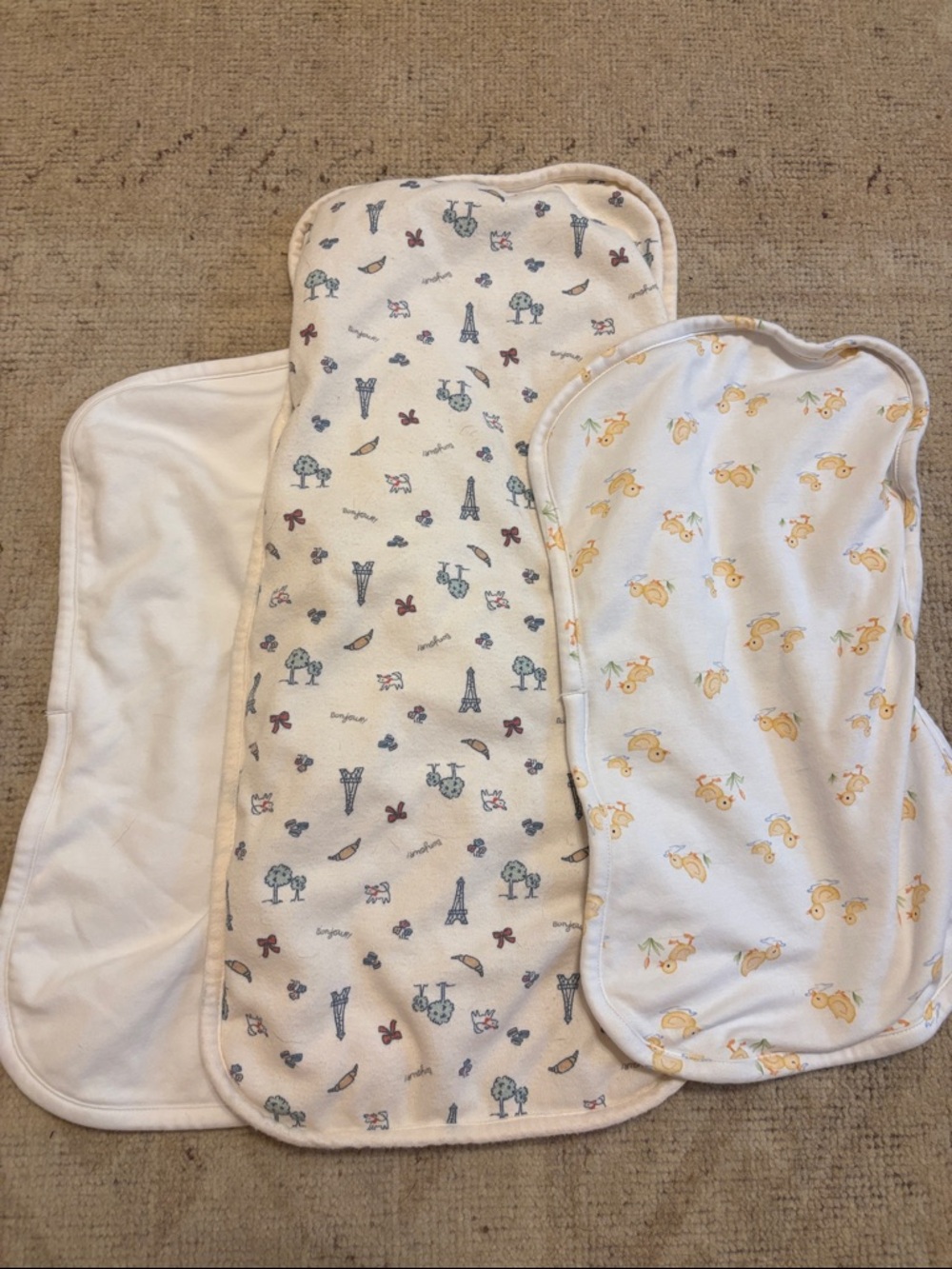 Neutral Baby Burp Cloths Set - Eiffel & Duck Prints